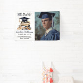 Grad Cap | Bücher Abschluss Foto, das er getan hat Banner (InSitu)