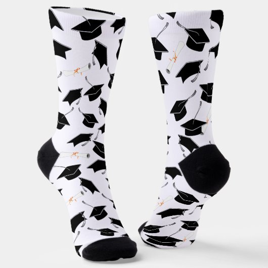 Grad-Cap-Diplomas-Muster-Abschluss Socken (Gewinkelt)