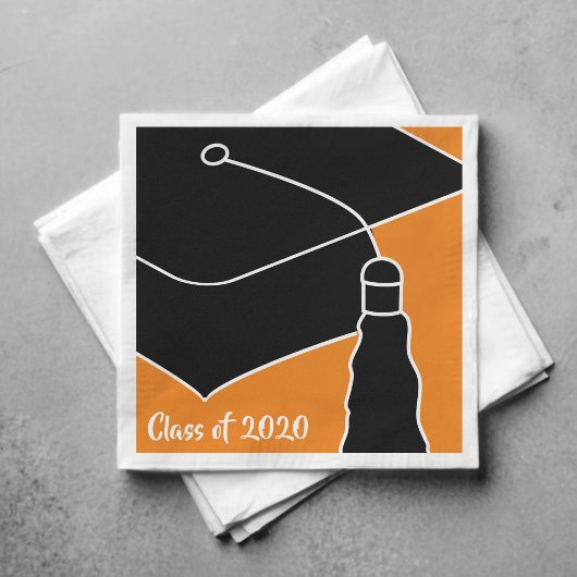 Grad Cap Klasse Jahr Orange und Schwarz Serviette