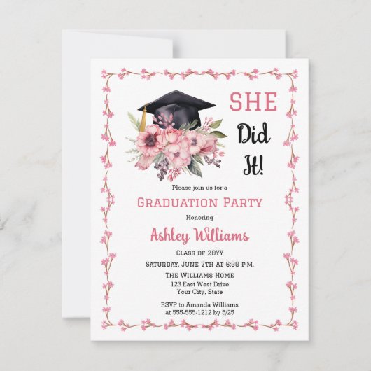 Grad Cap und rosa Blüte Sie tat es Grand Party Einladung (Vorderseite)