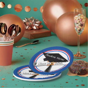 Grad Cap w/Diploma - Rote und blaue Schulfarben Pappteller