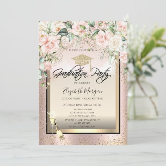 Grad Cap, Weinglas, Confetti-Rose Abschluss Einladung (Stehend Vorderseite)