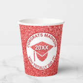 Grad Glam Red Cap Chic Elegant School Party Pappbecher (Vorderseite)