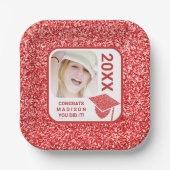 Grad Glam Red Cap Elegantes Cooles Foto Party Pappteller (Vorderseite)