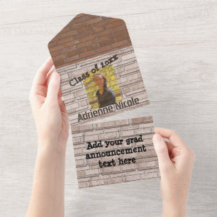 Grad Graffiti-Foto über Stadtziegelmauer All In One Einladung