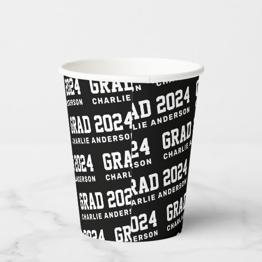 Grad Jahr 2024 Studienbezeichnung Schwarz-weiß Pappbecher (Rechts)
