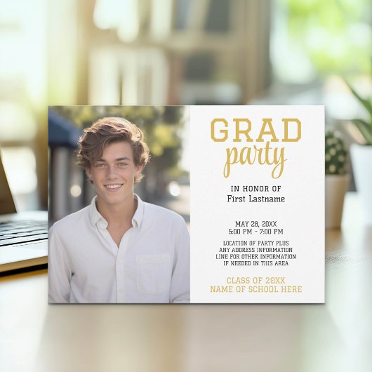 Grad Party mit Klassischem Foto Abschluss Einladung