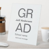 Grad Typografie Moderner Abschluss einfach minimal Sockelschild (In Situ)