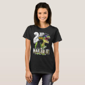 Grade Nails It Rex Dinosaur Graduation Cap Go T-Shirt (Vorne ganz)