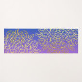 Gradient Blue Lila Monogram Gold Mandala Yogamatte (Vorderseite (Horizontal))