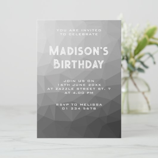 Gradient Geometric Mesh Pattern Einladung (Stehend Vorderseite)