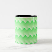 Gradient Green in Shuffle Zweifarbige Tasse (Mittel)