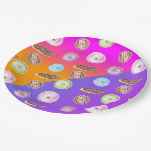 Gradient Neon Watercolor Mattiert Donut Pappteller (Schrägansicht)