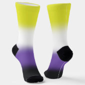 Gradient Nichtbinärer Stolz Socken (Gewinkelt)