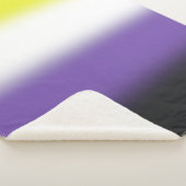 Gradient Nonbinary Prilag Flag - Nichtbinäre Flagg Sherpadecke (3/4)