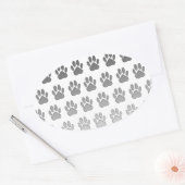 Gradient Paw Prints in Schwarz & Weiß & Grau Ovaler Aufkleber (Umschlag)