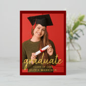 Graduate 2 Foto Abschluss Modernes Red Gold Folieneinladung (Stehend vorne)