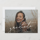 Graduate 2 Foto Collage Graduation Party Einladung (Vorderseite)