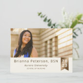 Graduate 2 Foto Elfenbeingolden Imitate Foil Sash Ankündigung (Stehend Vorderseite)