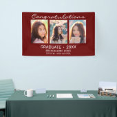 Graduate 3 Foto Collage White Script Maroon 2023 Banner (Messeveranstaltung)