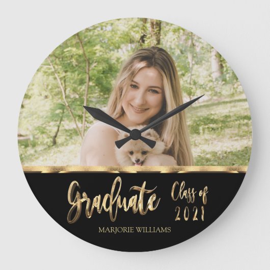 Graduate Class of 2021 für Schwarz- und Gold-Scrip Große Wanduhr (Vorderseite)