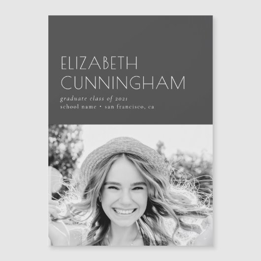 Graduate Class of 20XX Minimalistisch Foto Abschlu Magnetkarte (Vorderseite)