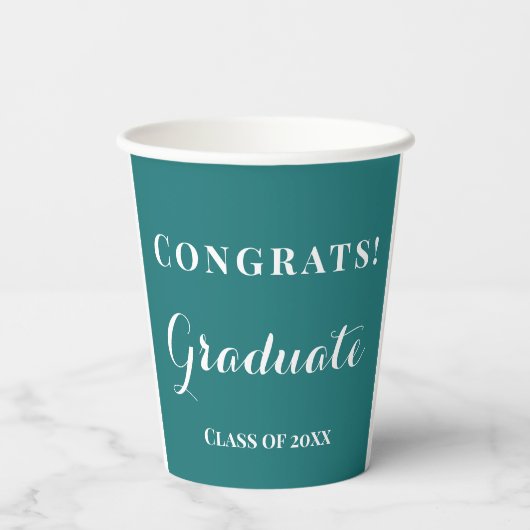 Graduate Class of Celebration Green & White Pappbecher (Rückseite)