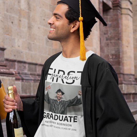 Graduate der ersten Generation | FOTO T-Shirt