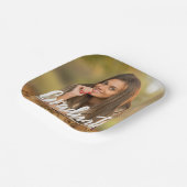 Graduate Foto Bold Script Custom Graduation Party Pappteller (Gewinkelt)