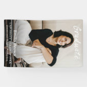 Graduate Foto und Elegantes Weißes Skript und Text Banner (Horizontal)