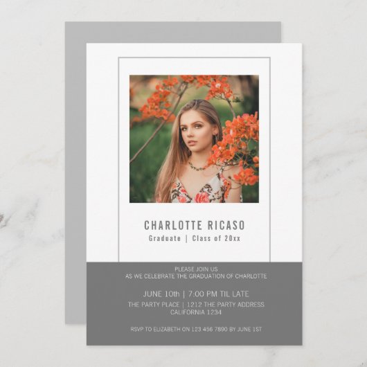 Graduate Fotovorlage Personalisiert Grau Weiß Einladung (Vorne/Hinten)