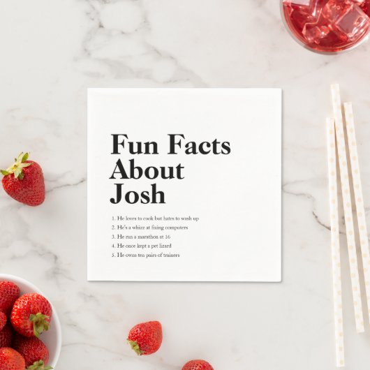 Graduate Fun Fakten Grad Black Custom Serviette (Beispiel)