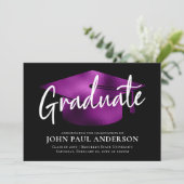Graduate Metallic Lila Grad Cap Black Abschluss Ankündigung (Stehend Vorderseite)