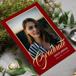 Graduate Modern Editable Foto Burgundy Abschluss Einladung