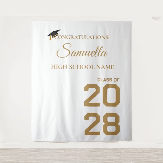 Graduate Modern Gold Script Graduation Party Wandteppich (Vorderseite)