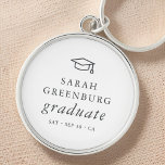 Graduate Modern Minimalistisch Simple Chic Abschlu Schlüsselanhänger<br><div class="desc">Design besteht aus Serifentypografie auf einem einfachen Hintergrund. Abrufbar unter: http://www.zazzle.com/store/selectpartysupplies</div>