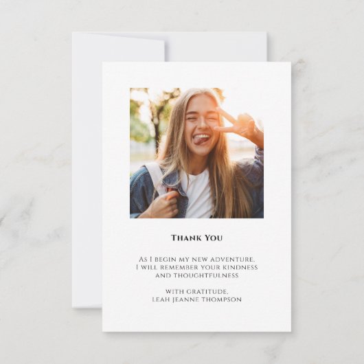 Graduate Modern Minimalistisch Zwei Foto einfach Dankeskarte (Rückseite)