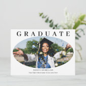 Graduate Oval Modern Photo Graduation Einladung (Stehend Vorderseite)