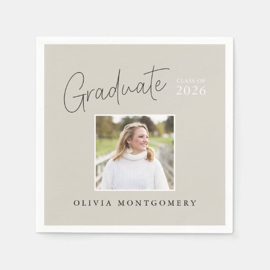 Graduate Photo Modern Script Graduation Party Serviette (Vorderseite)