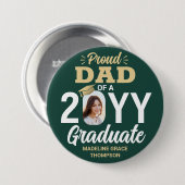Graduate Photo Proud Dad Modern Green and Gold Button (Vorne & Hinten)