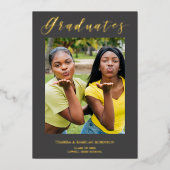 Graduate Real Golden Modern Typografy Foto Folieneinladung (Vorderseite)