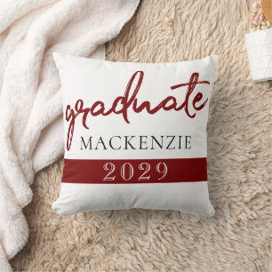 Graduate Red Script Dark Crimson Grad Keepake Kissen
