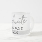 Graduate Silver Script | Trendy Imitats Metallic Mattglastasse (VorderseiteRechts)