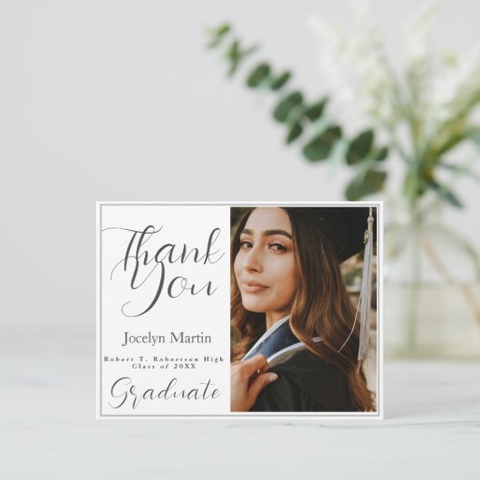 Graduate Simple Script Foto Vielen Dank Postkarte (Stehend Vorderseite)