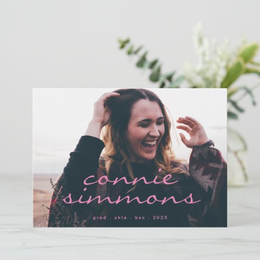 Graduate Two Foto von Creative Script Designer Ankündigung (Stehend Vorderseite)