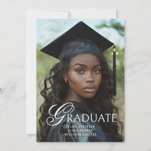 Graduate Unique Typografy Foto Graduation Party Einladung (Vorderseite)