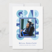 Graduation announcement class of 2026 blue white ankündigung (Vorderseite)