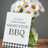 Graduation BBQ Gingham Sockelschild