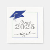 Graduation Cap 2025 Royal Blue Silver Script Serviette (Vorderseite)