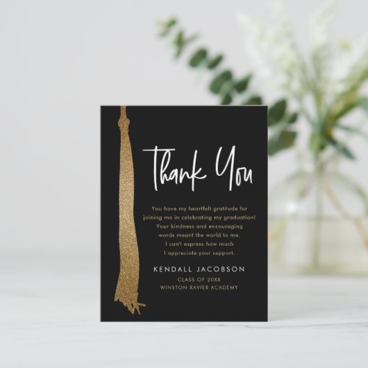 Graduation Cap Tassel Gold Black Modern Dankeskarte (Stehend Vorderseite)